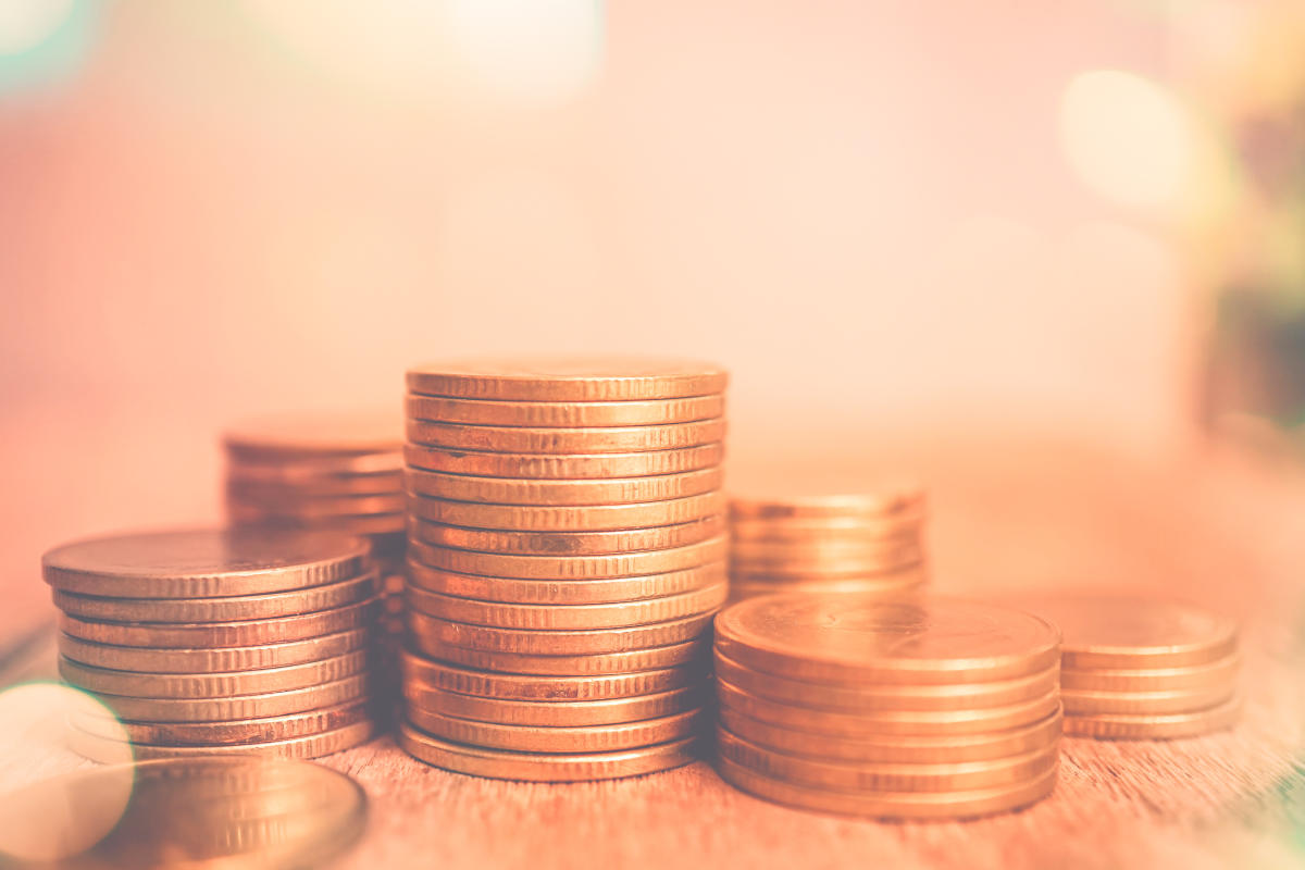 Silver futures fall on profit-booking