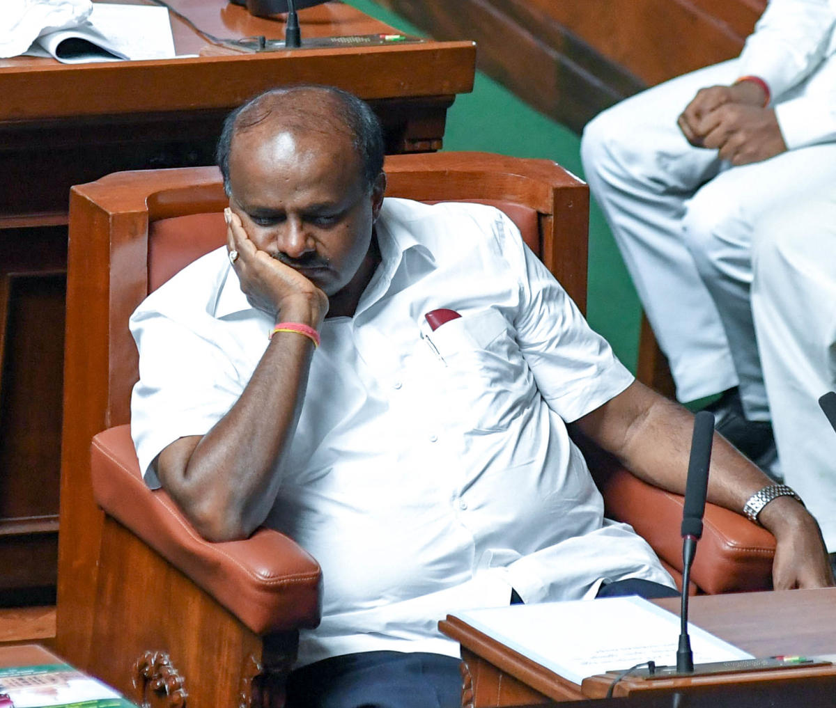 Court summons Kumaraswamy in land case