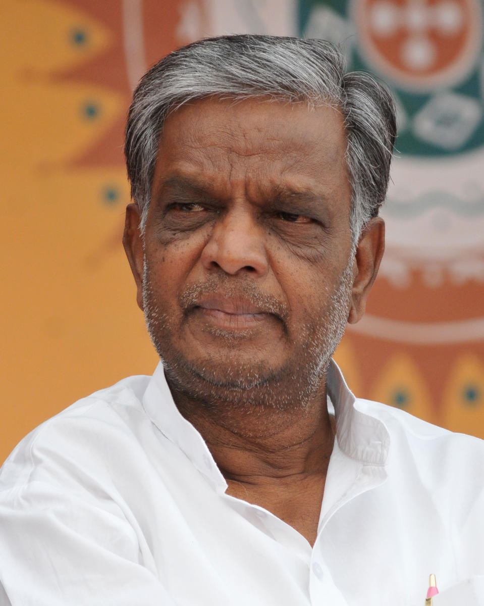 MP Srinivas Prasad refutes resignation rumours