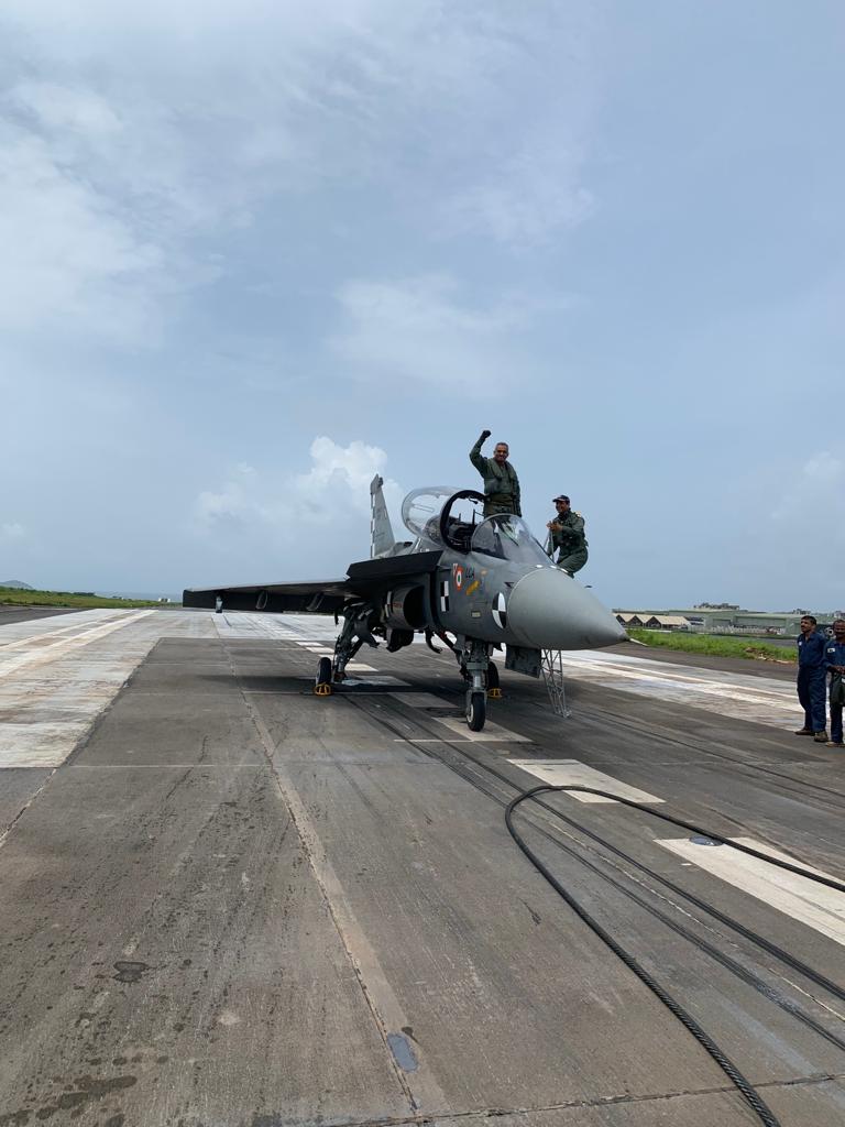 Tejas successfully makes 'arrested landing' at Goa