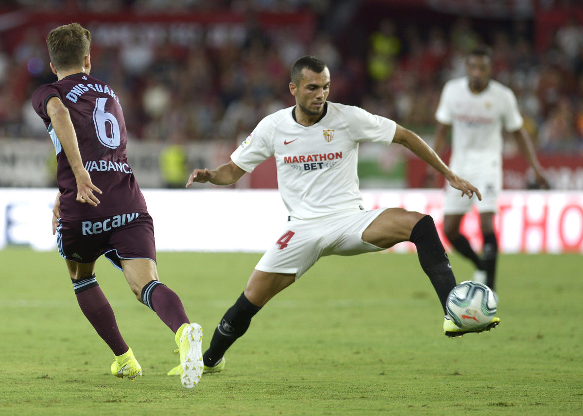 Joan Jordan free-kick fires Sevilla to top of La Liga