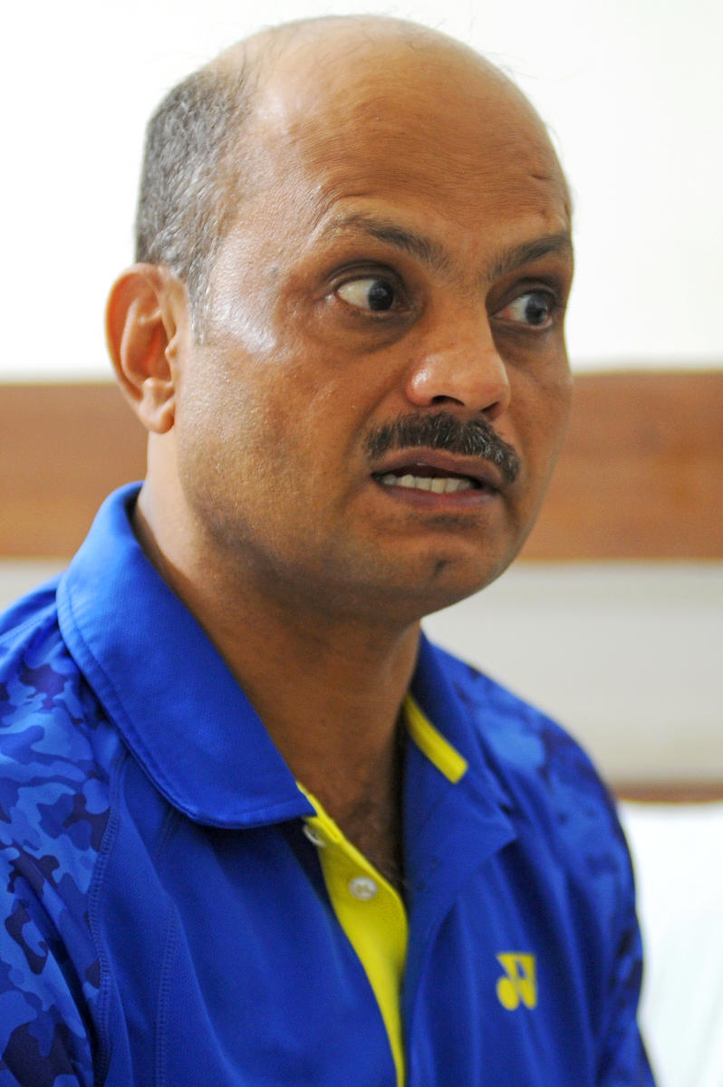 Junior coach Mishra stays pragmatic