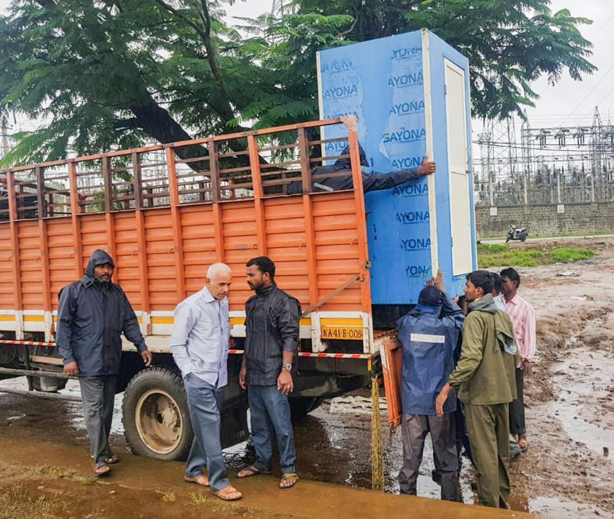 BBMP sends mobile toilets to Kodagu
