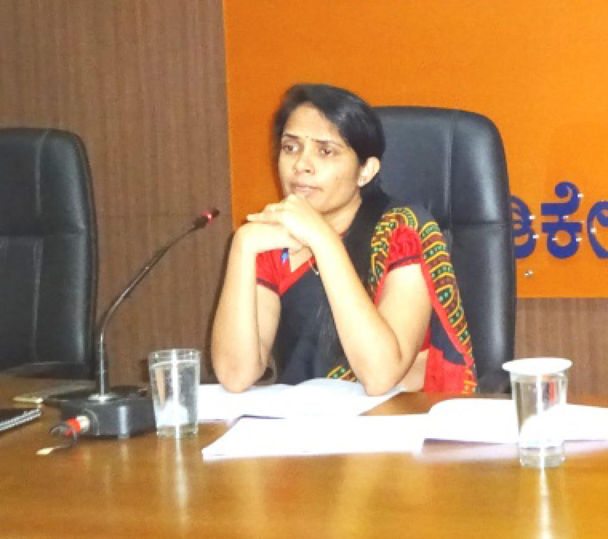 'Complete work on drains, retaining wall by May-end'