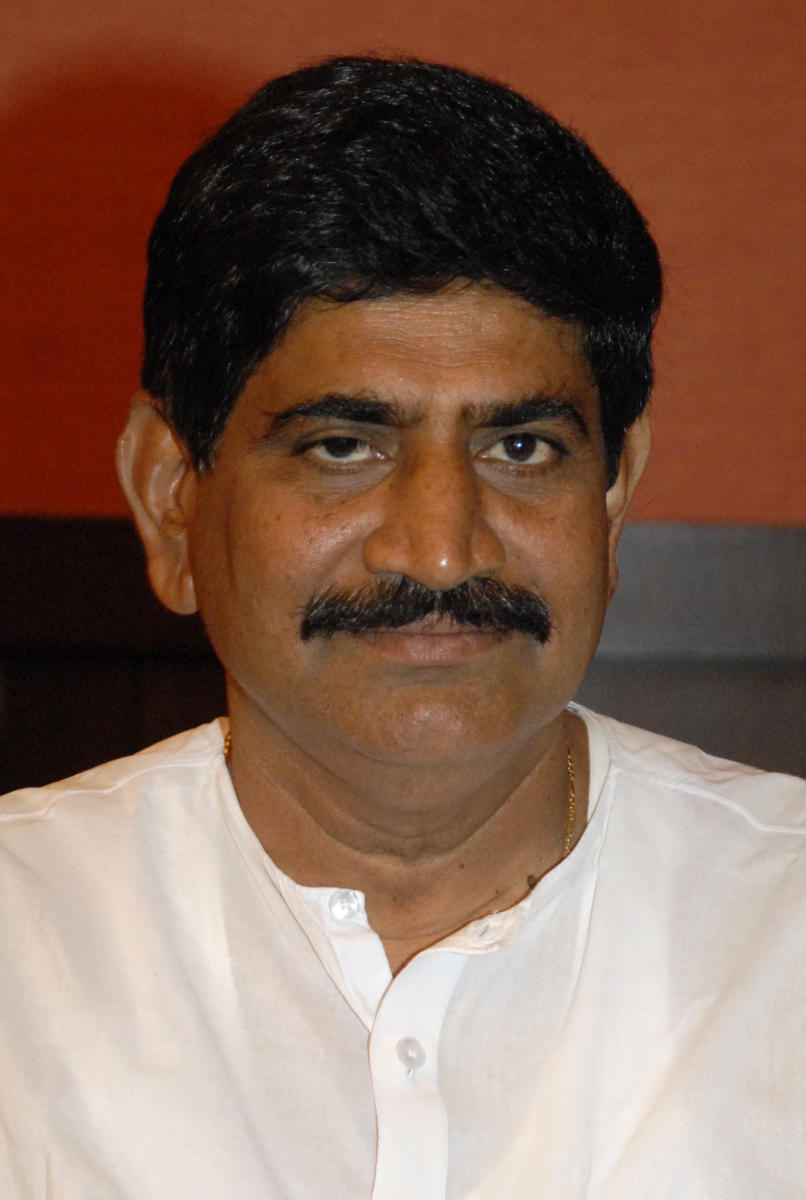 Govt asks MP Gaddigoudar to vacate guesthouse 