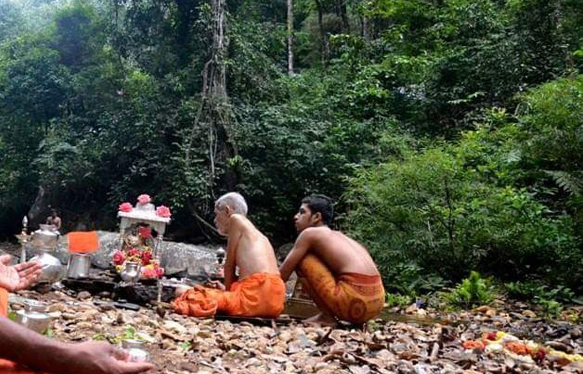 Pejawar seer cared for Maoist-affected people