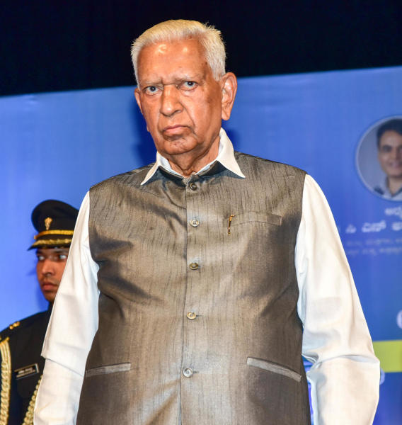 Guv seeks report on 'Free Kashmir' placard