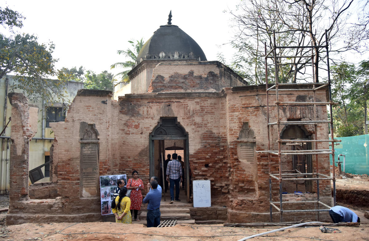 Bangalore Gate restoration on track