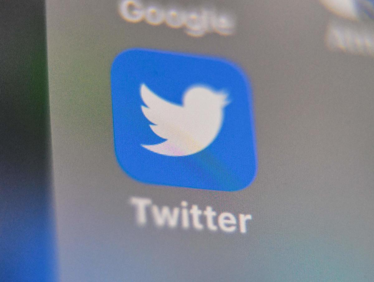 'LOL!': China's informal, confrontational Twitter diplomacy