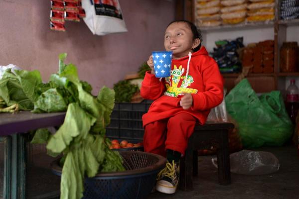 World's shortest man, Khagendra Thapa Magar, dies in Nepal