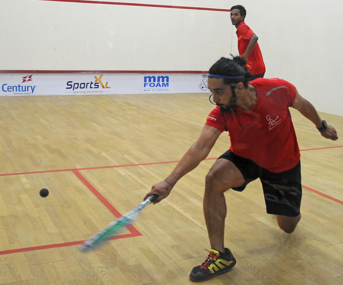 Pradhan storms into final