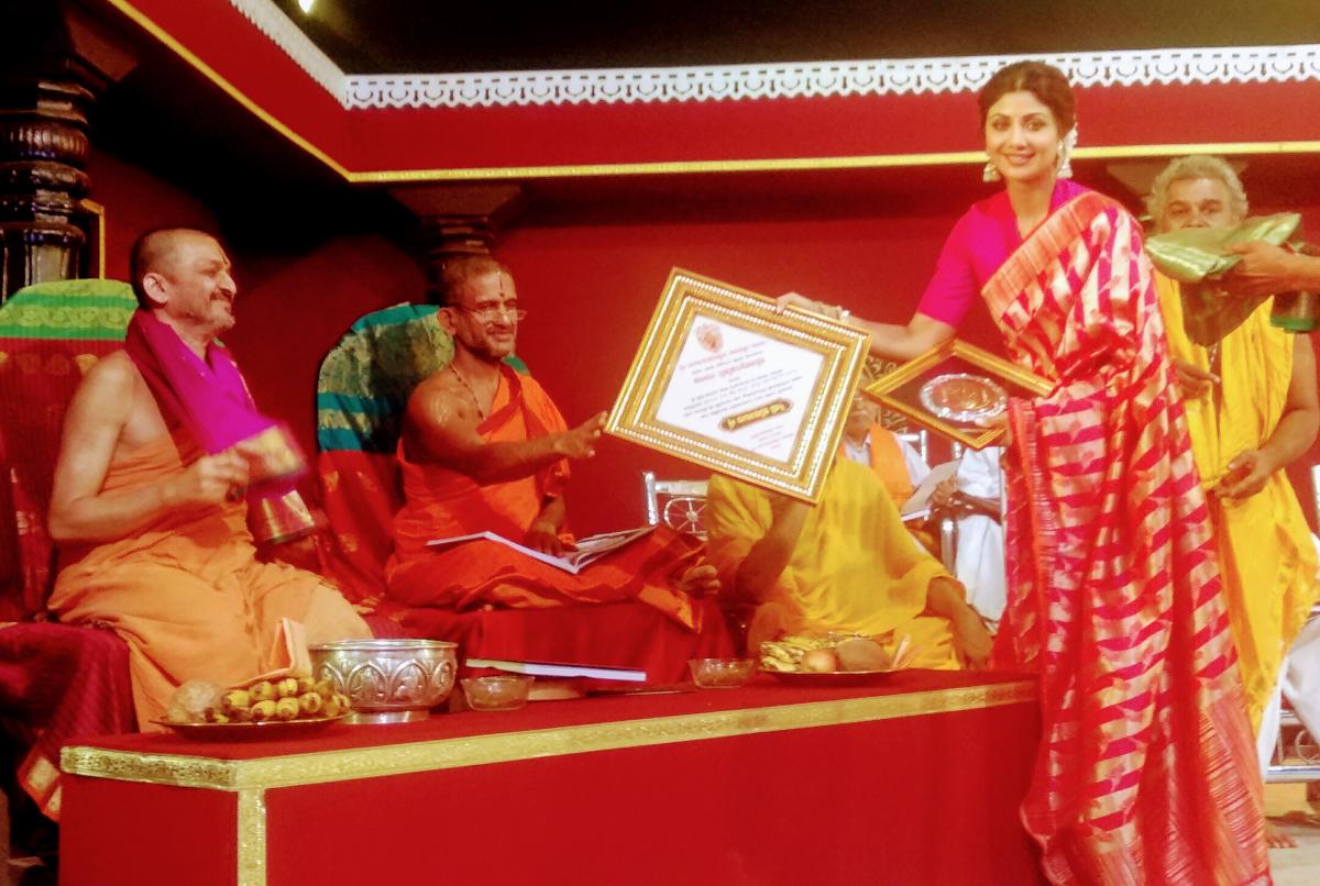 Shilpa Shetty visits Kateel