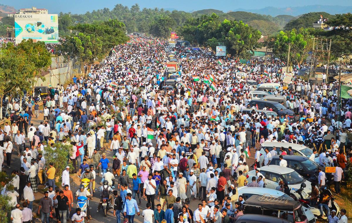 BJP-Congress race for youths as CAA protests continue