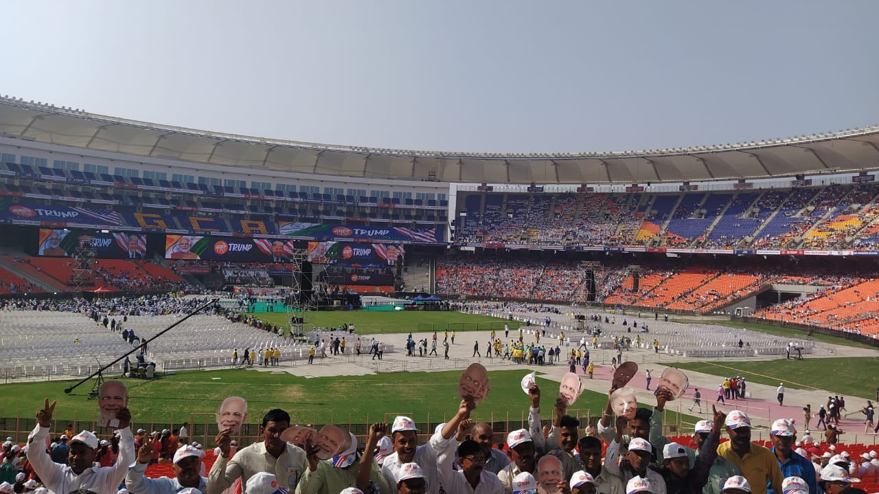 Crowds gather to greet Donald Trump hours before he lands in India