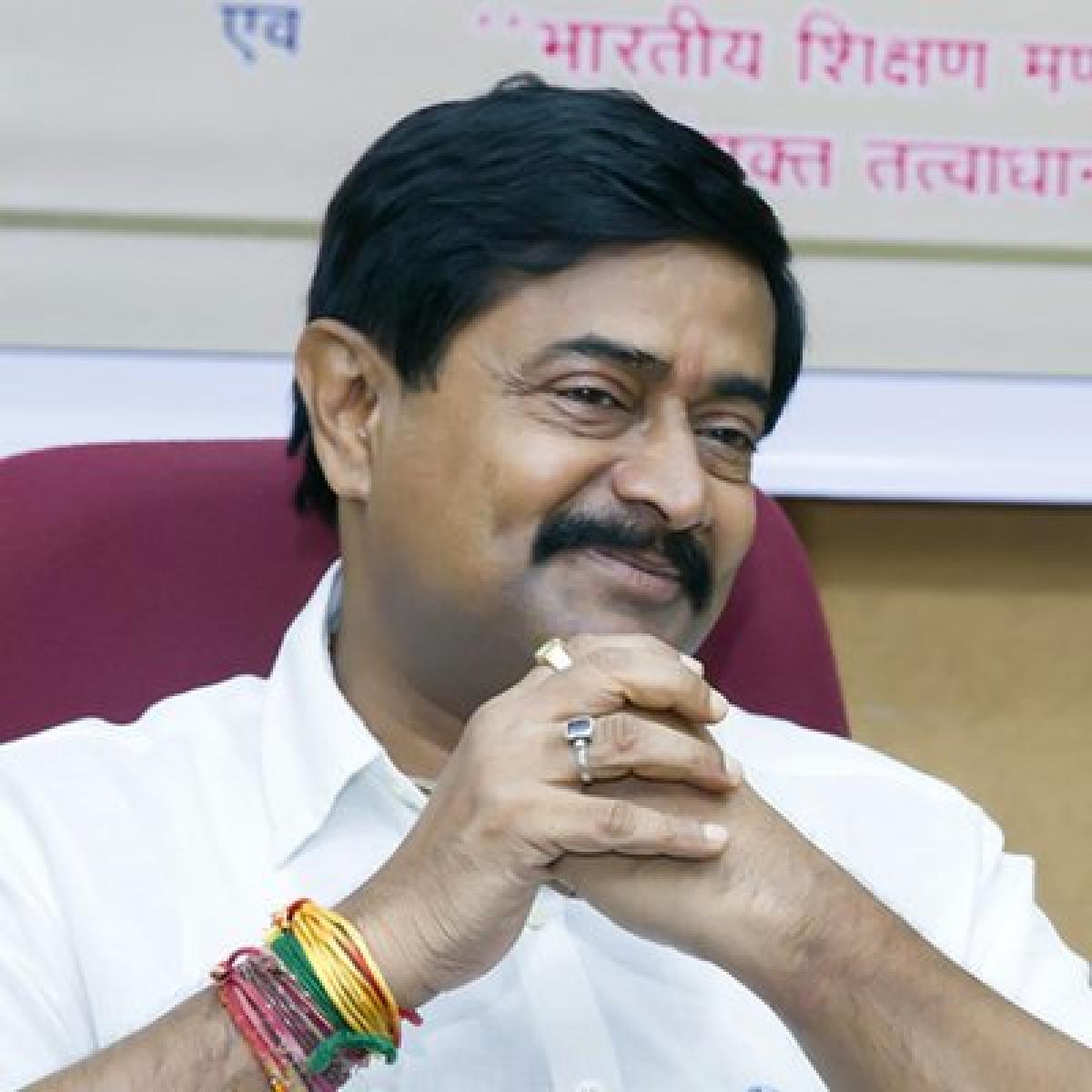 MP objects Gujarat riots description in NCERT book