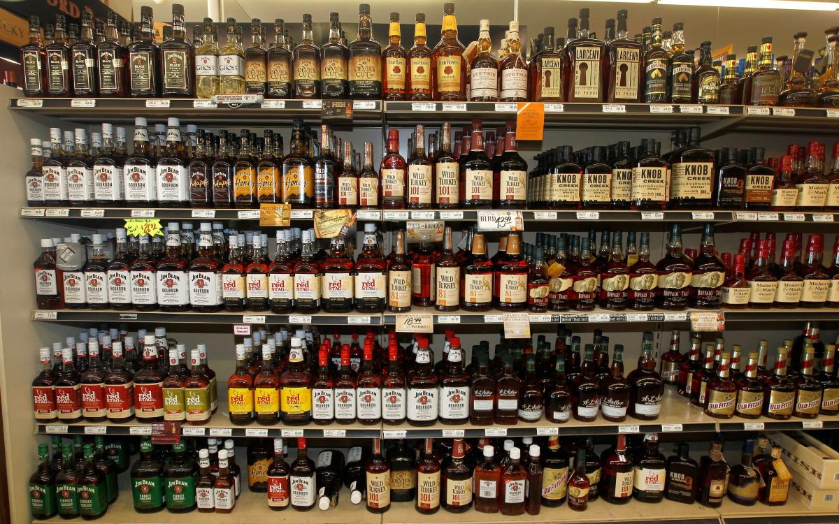HC orders removal of liquor shop next to girls' hostel in Yelahanka