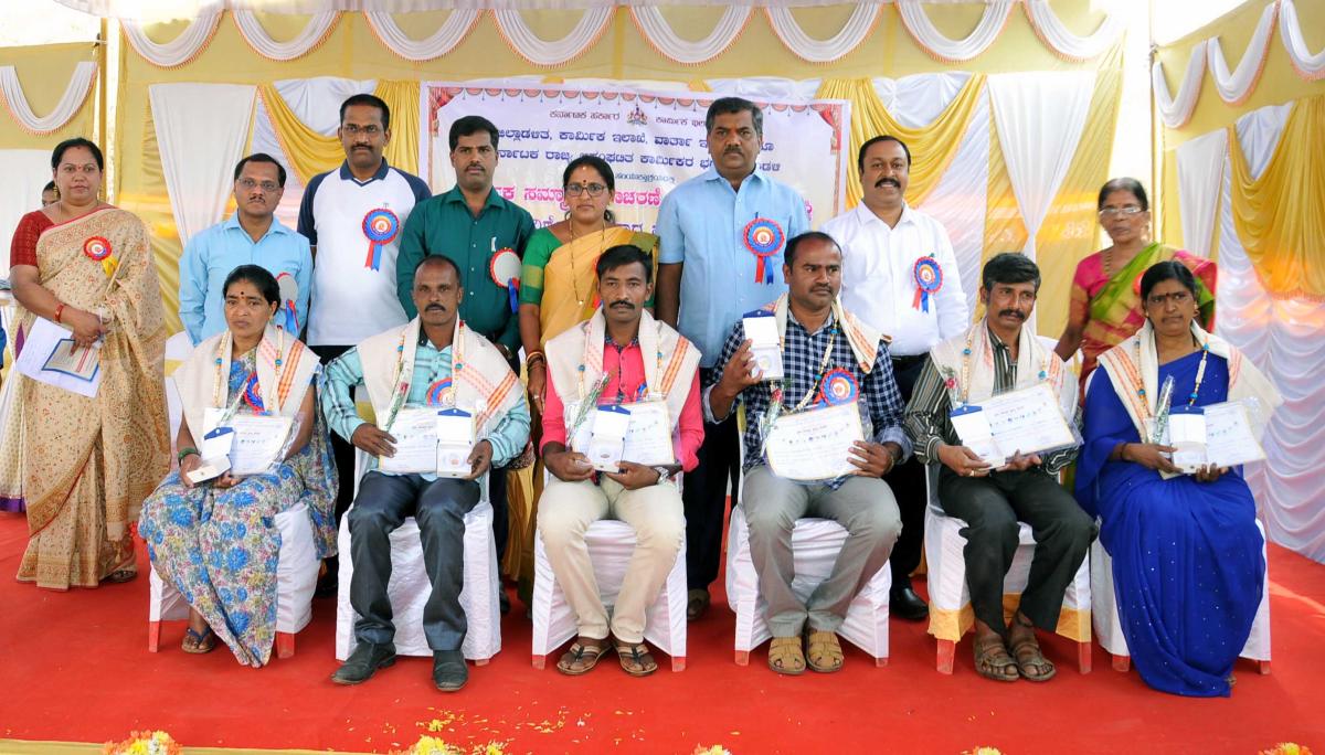 Make use of benefits from govt, says ZP president