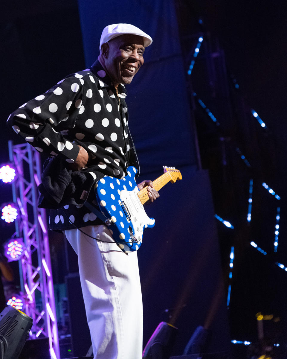 Feel the blues a little...