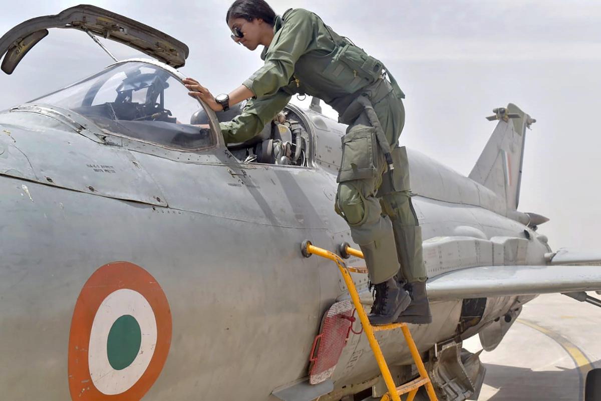 Bhawana Kanth:1st pilot to qualify for combat missions