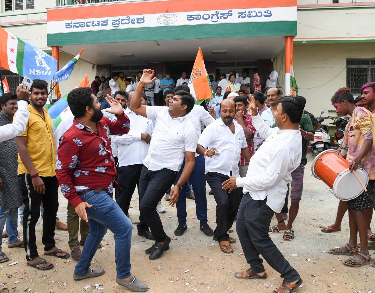 DKS' unity mantra at helm of faction-hit party