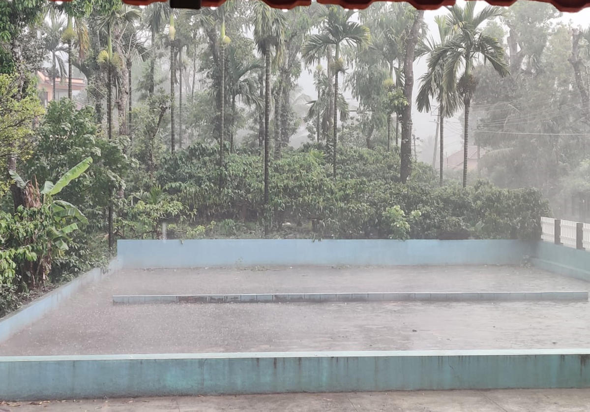 Sparse movement of people in Chikkamagaluru