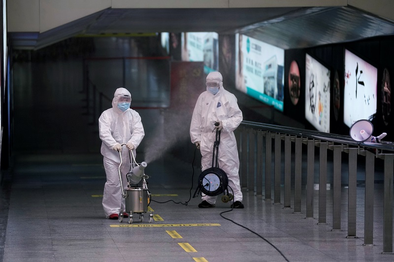 China coronavirus: Death toll climbs to 2,744 amidst decline in cases