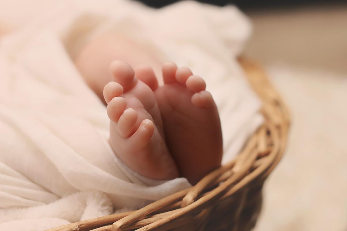 Coronavirus infection in dead toddler in Gujarat a mystery