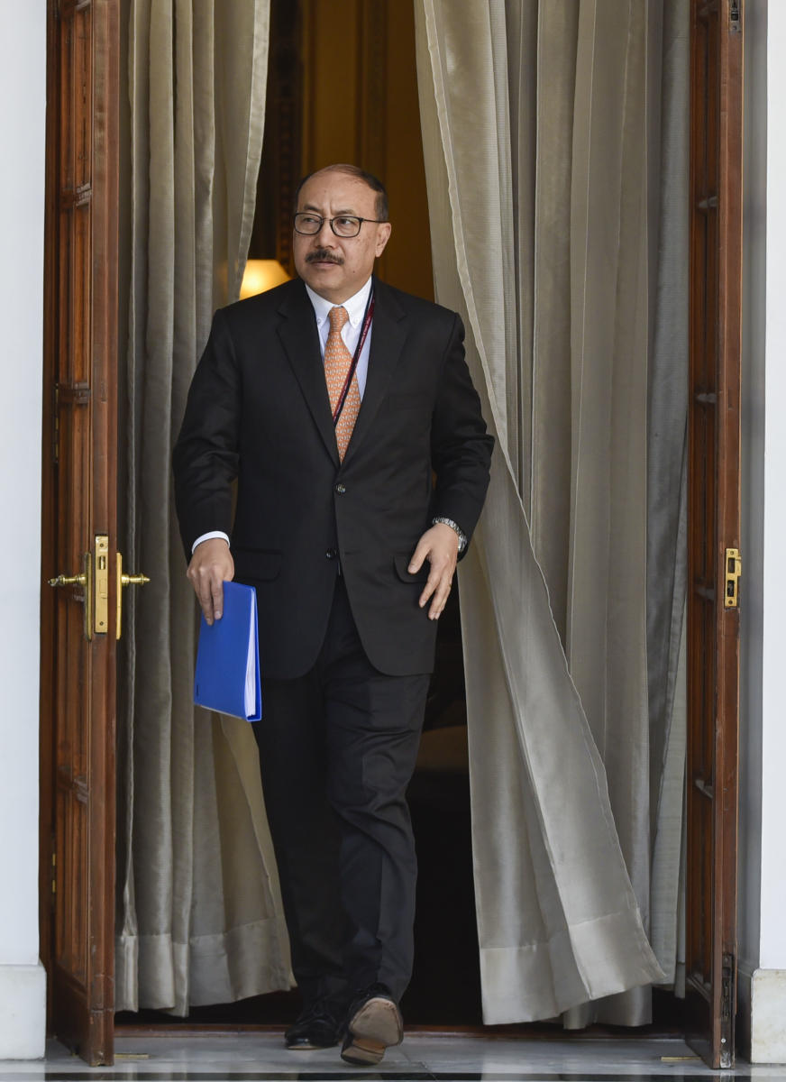 Harsh Vardhan Shringla holds discussions with Russian envoy