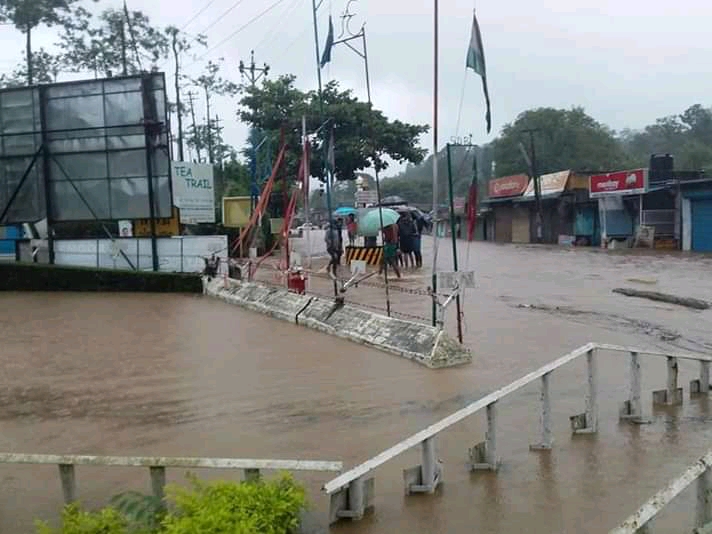 Heavy rains and landslides in Kerala kill eight