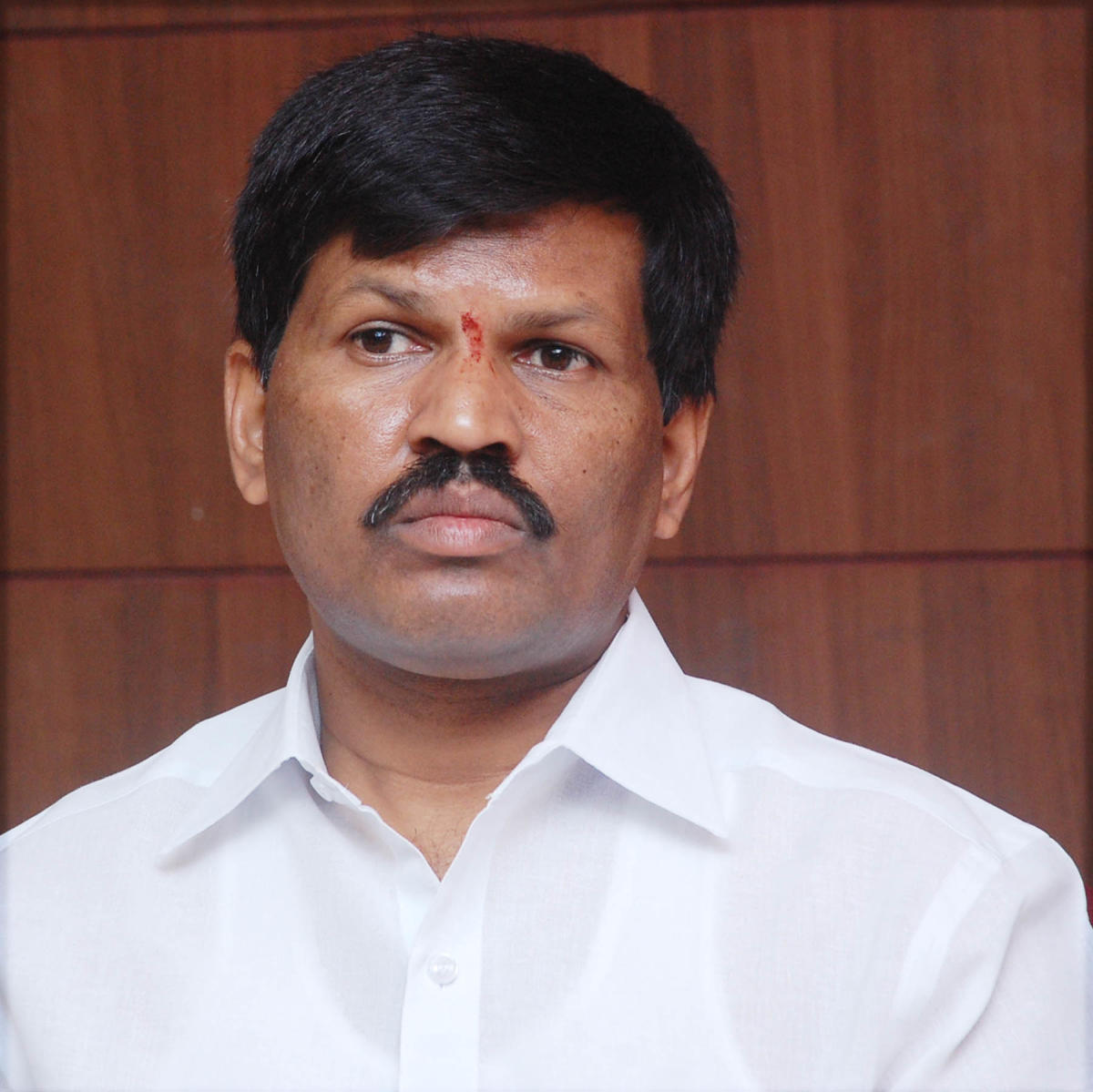 MLA duped of Rs 1 crore in land deal