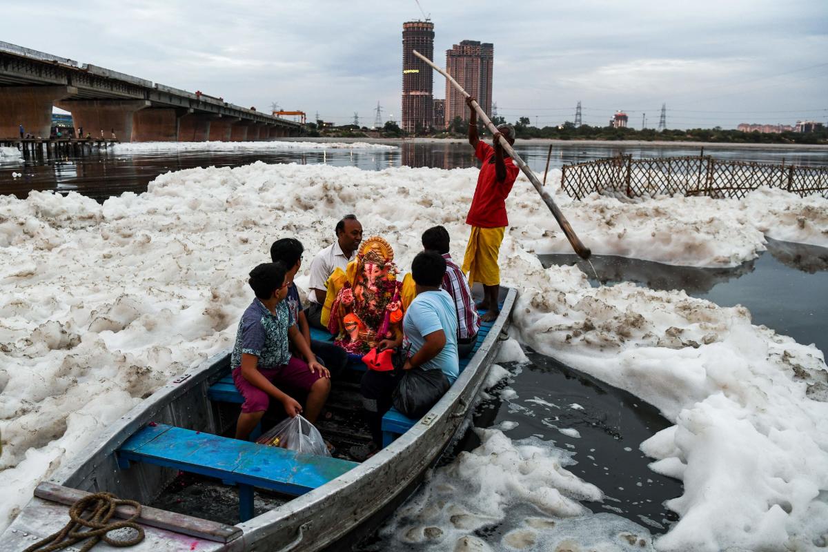 NGT orders a look into illegal constructions on Yamuna