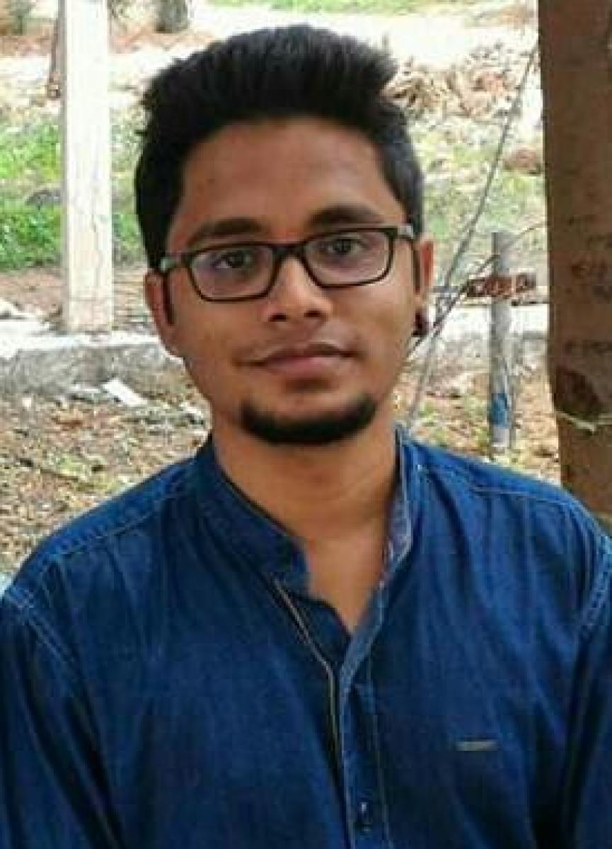 Techie run over by train while seeing parents off