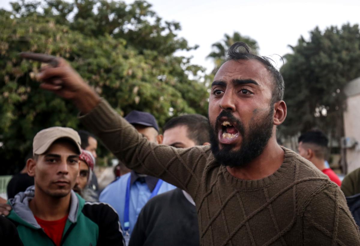 Israeli troops shoot dead Palestinian on Gaza border