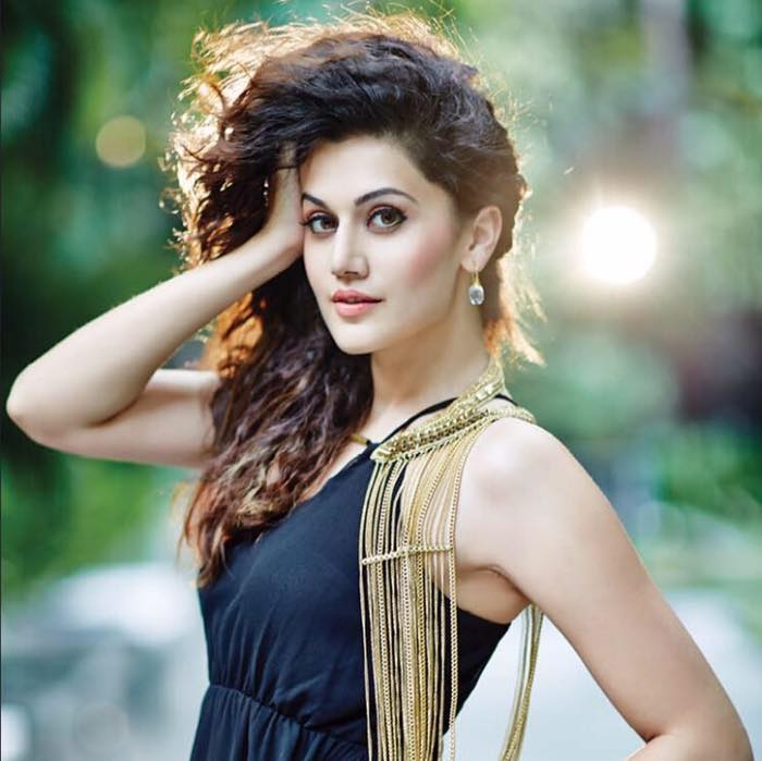 tapsi pannu in hot and sexy look
