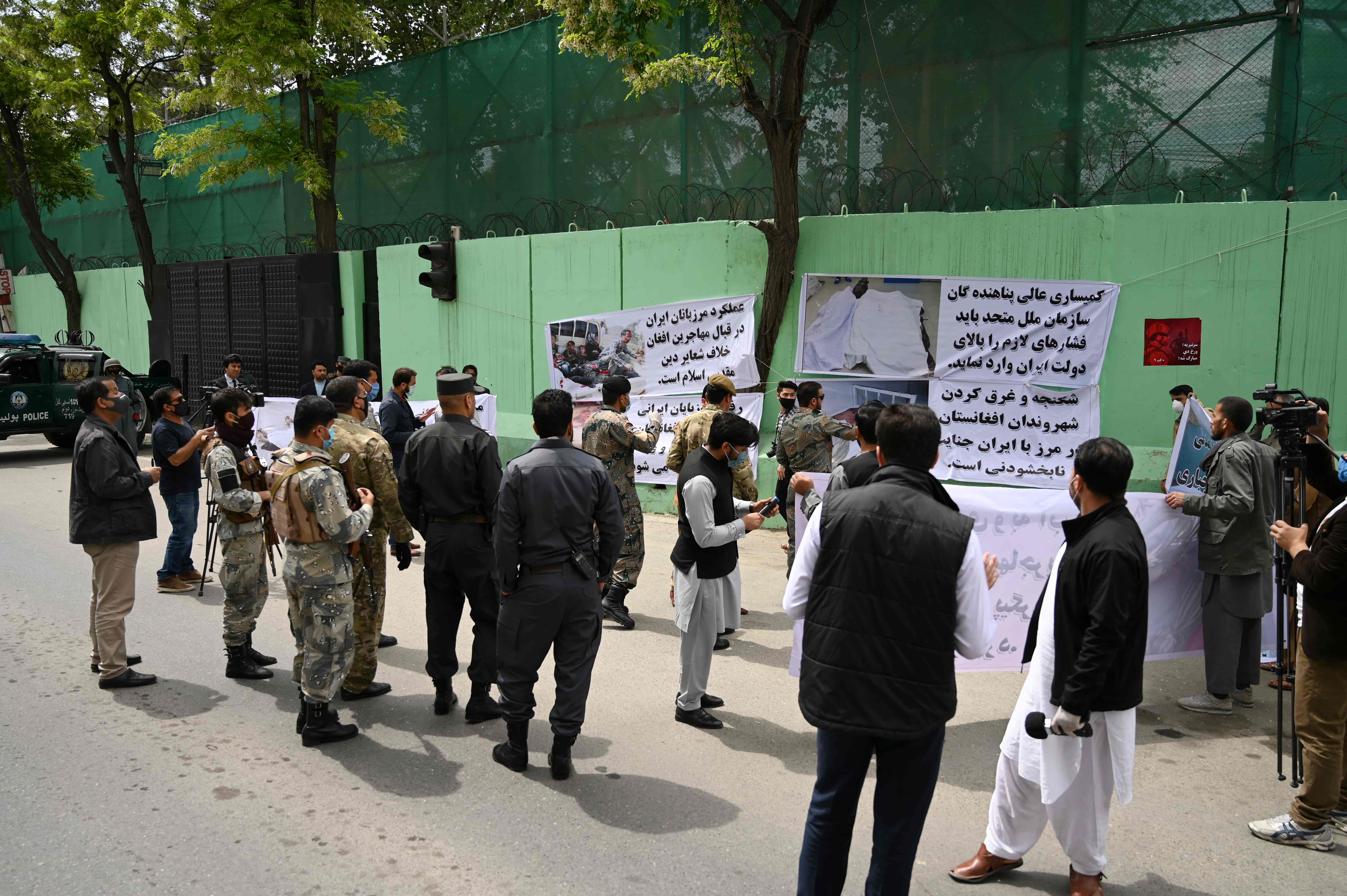 10,000 Iranian health workers infected with coronavirus