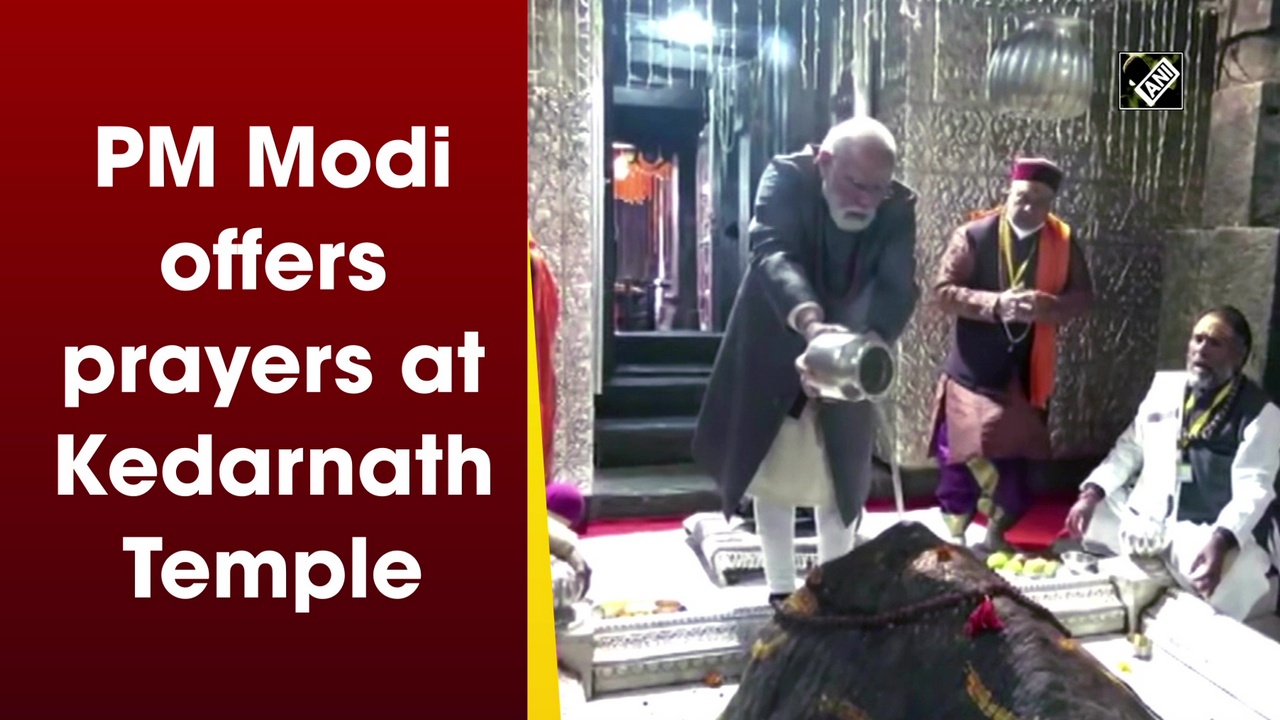 PM Modi offers prayers at Kedarnath Temple