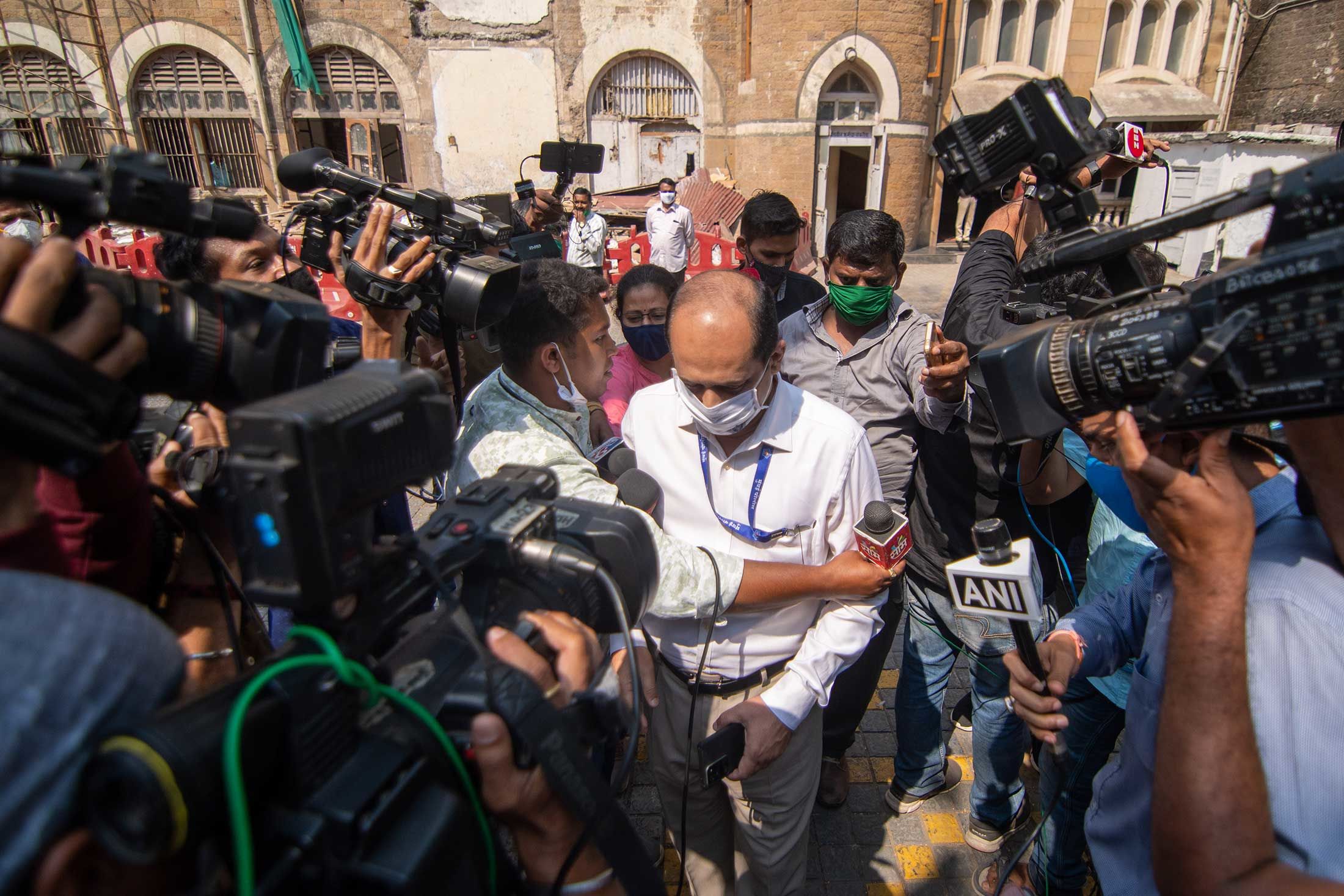 Waze arriving at the Mumbai police commissioner’s office in March 2021. Credit: Bloomberg