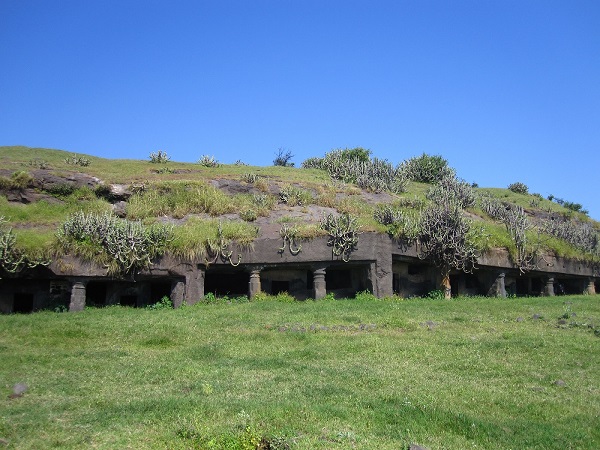 Caves in Indrai. Photo by Pranab Koch & Prasad Bhagwat