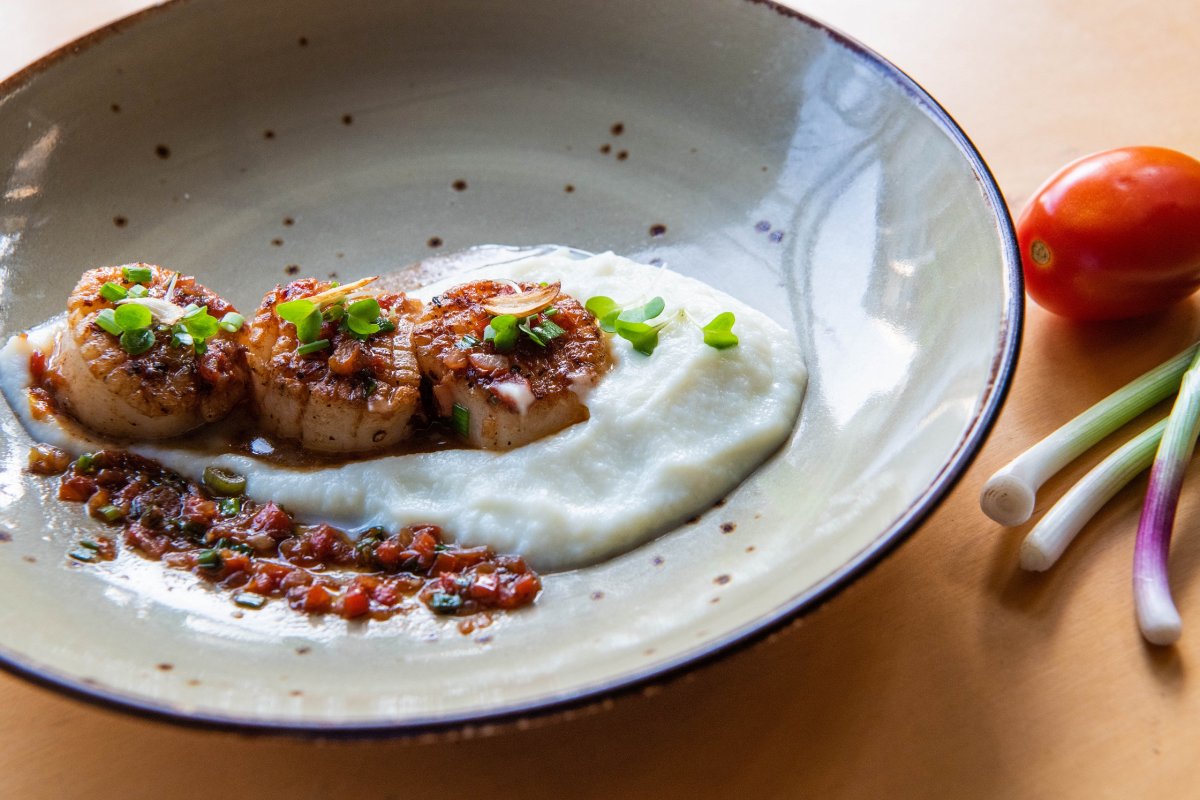 Cauliflower puree and scallop.