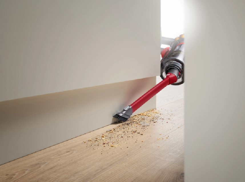 V15 Detect Extra vacuum cleaner's Awkward Gap tool. Credit: Dyson