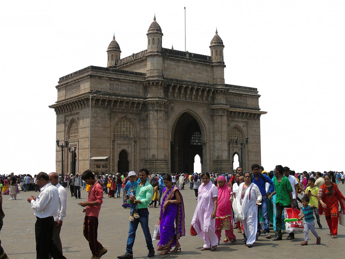 Lining up at the Gateway of India for the boat to Elephanta Island