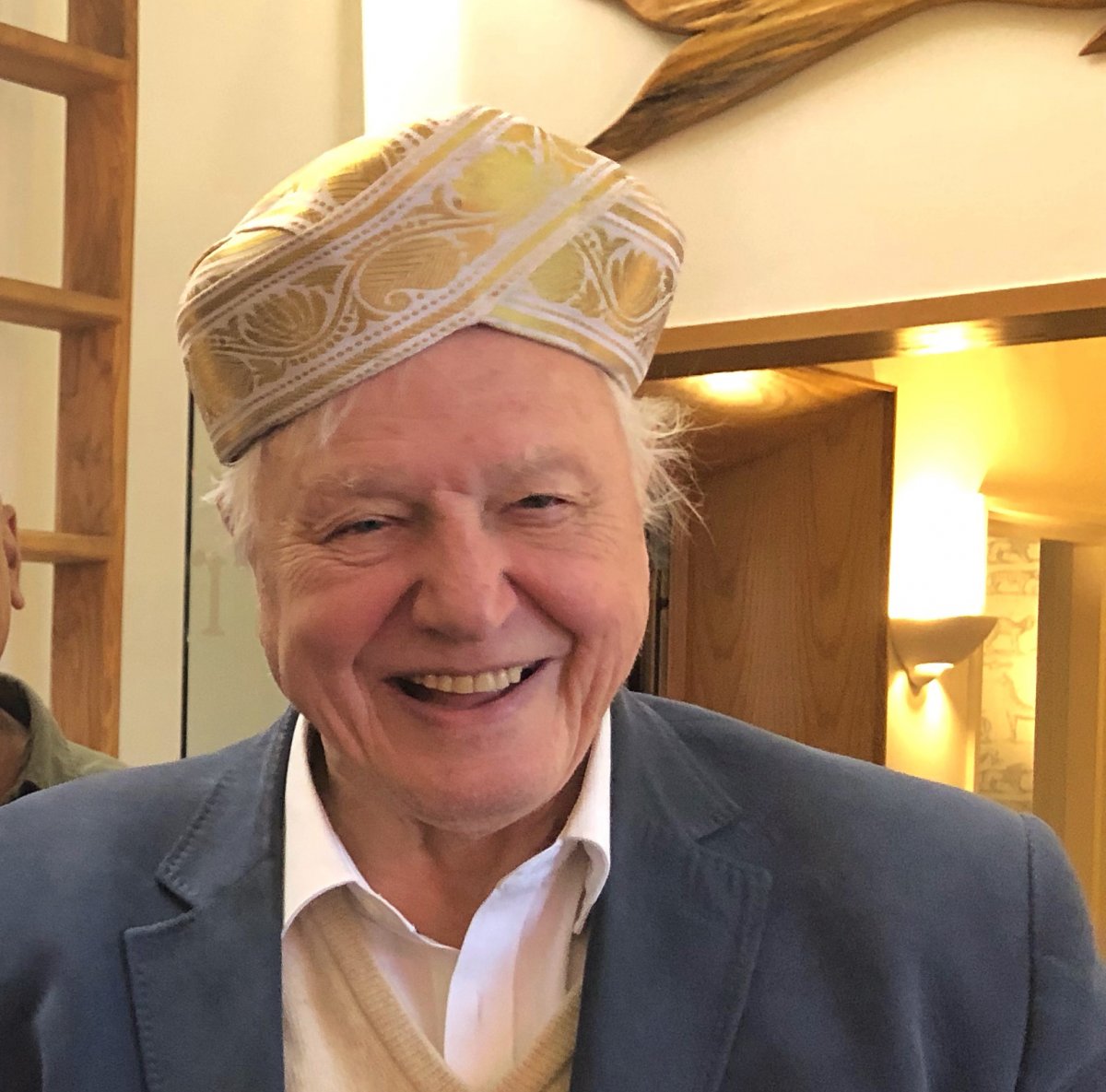 Sir David Attenborough in a Mysore Peta.Photo courtesy: Amoghavarsha J S.