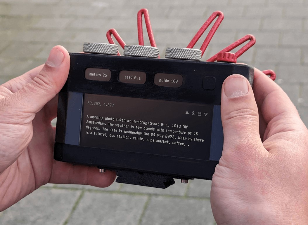 Paragraphica camera. Credit: Bjørn Karmann Blog