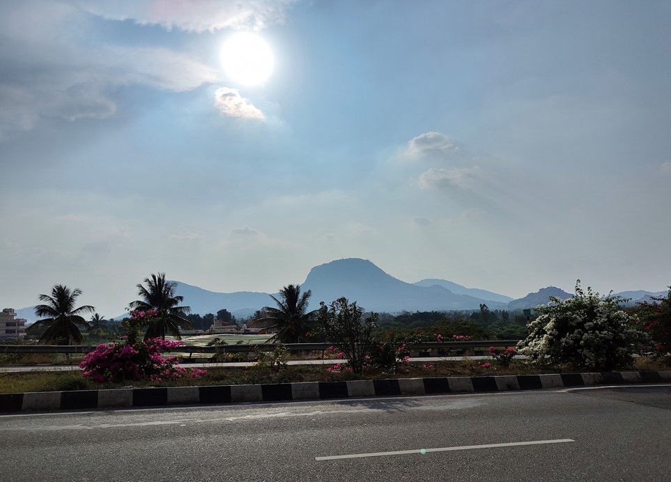 Realme GT 2 Pro's camera sample with normal mode. Credit: DH Photo/KVN Rohit