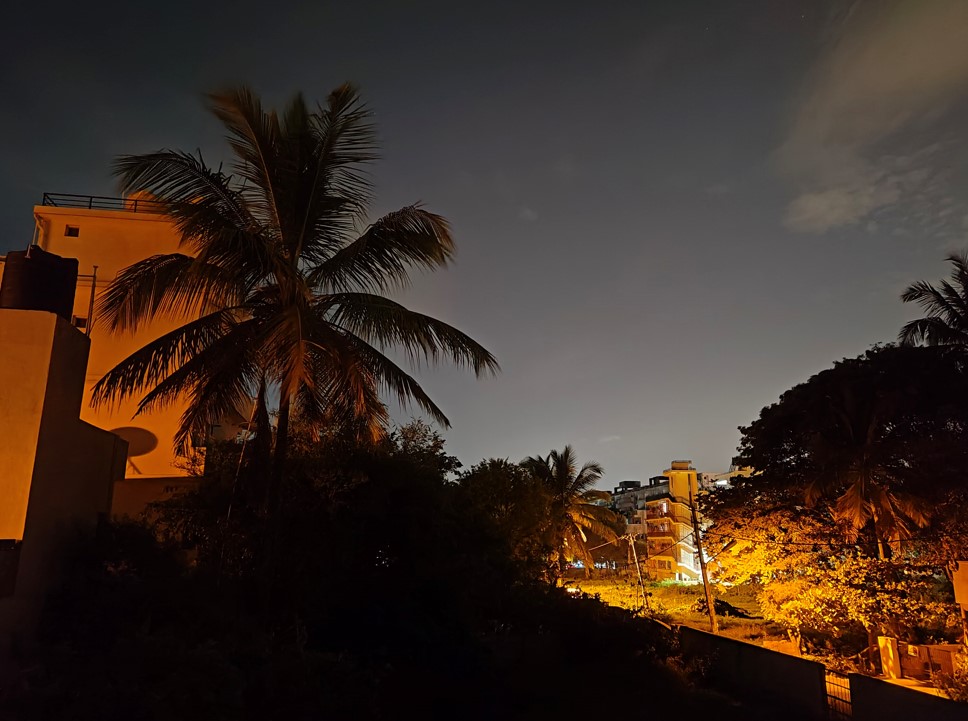 Realme GT 2 Pro's camera sample with night mode on. Credit: DH Photo/KVN Rohit