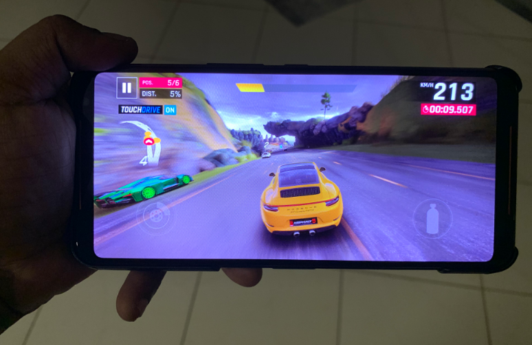 Asphalt 9: Legends game on Asus ROG Phone 2 (DH Photo/Rohit KVN)