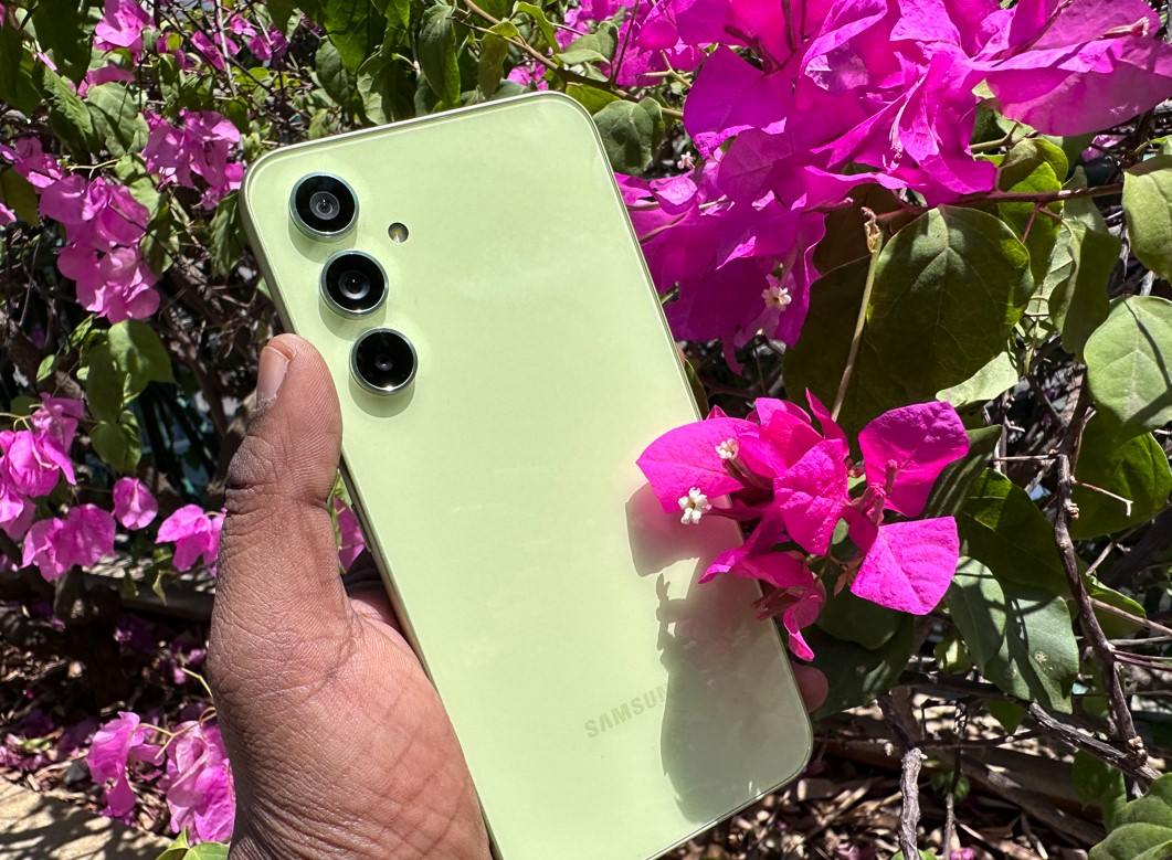 Samsung Galaxy A54 5G. Credit: DH Photo/KVN Rohit
