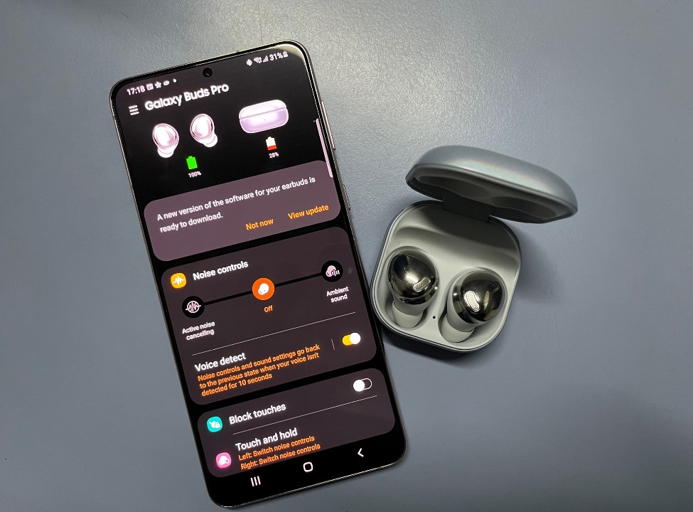 Samsung Galaxy Wearable app on Galaxy S21 Plus offers custom settings for the touch and hold functionality of the Galaxy Buds Pro. Credit: DH Photo/KVN Rohit
