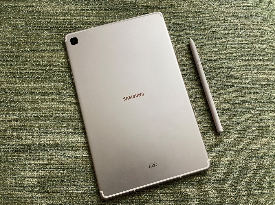 Samsung Galaxy Tab S6 Lite. Credit: DH Photo/KVN Rohit