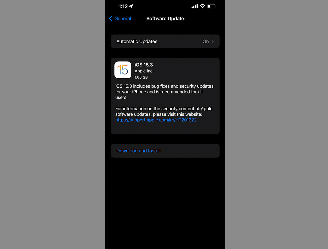 Apple iOS 15.3 update. Credit: DH Photo/KVN Rohit